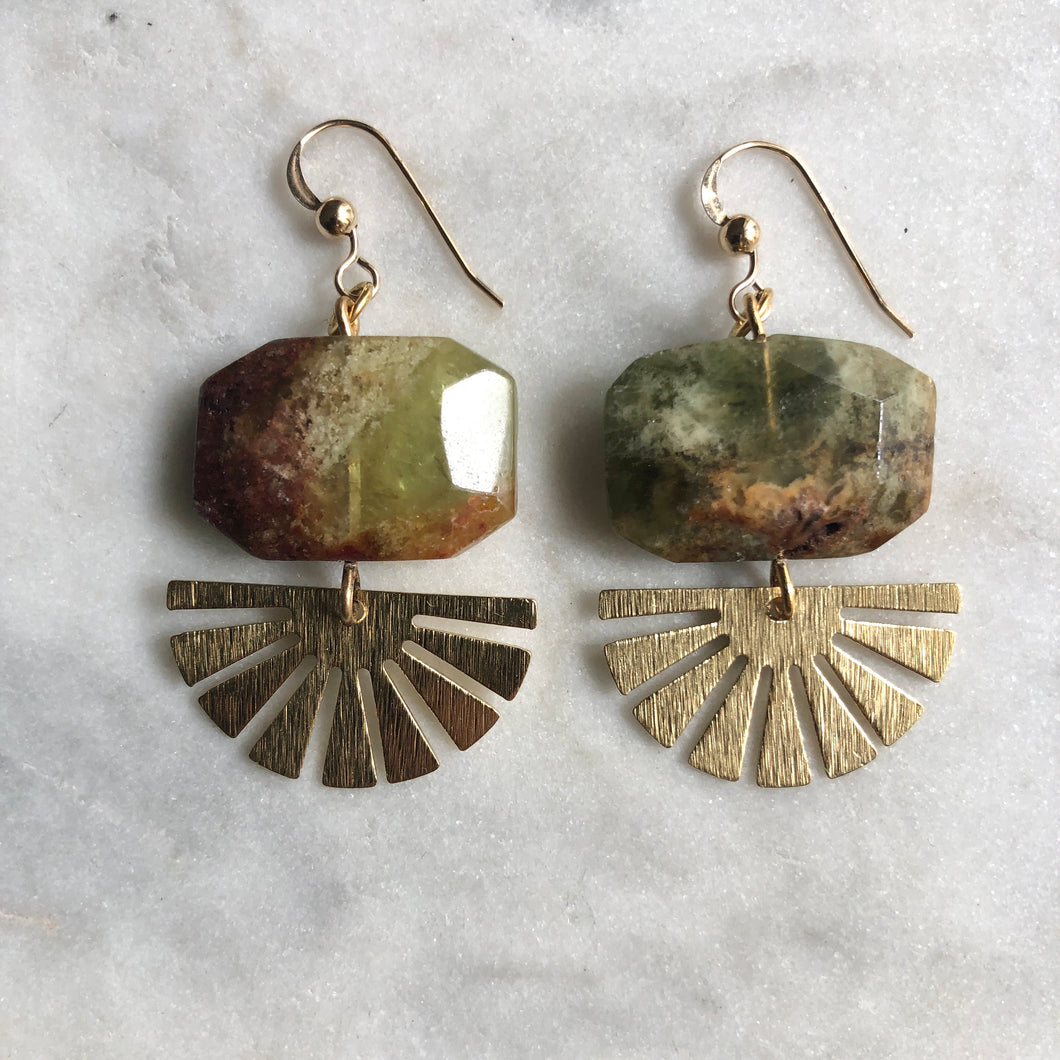 Inner Brilliance Earrings - Green Garnet