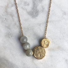 Balance Necklace - Labradorite