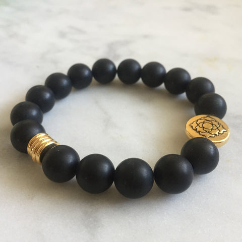 Onyx & Lotus bead bracelet