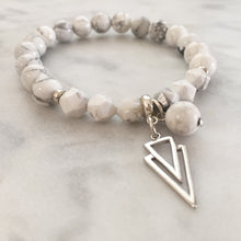 Trika Bracelet - Howlite